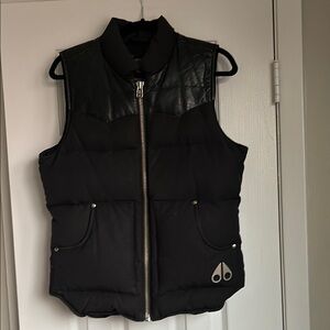 Moose Knuckles Black Puffer Vest